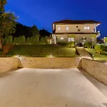 Villa Heaven Tongson Bay Beach